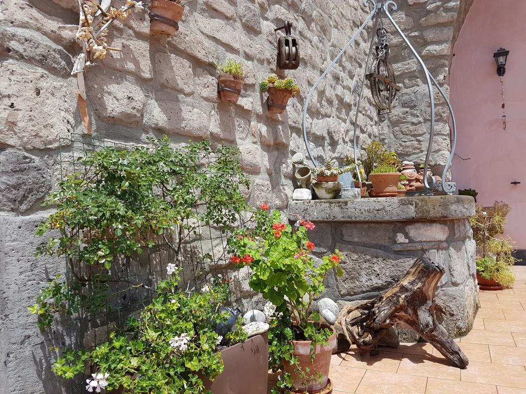 مبيت وإفطار ميتا Chez Chantal المظهر الخارجي الصورة